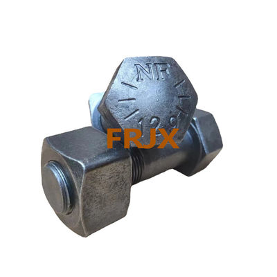 শক্তি HRC52-58 Komatsu Excavator বোল্ট স্তর 12.9 কাস্টিং কাস্টিং কালো অক্সাইড ফিনিস