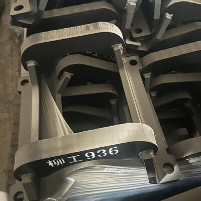 এক্সক্যাভারের চেইন গার্ড, চেইন প্রটেক্টর, পরিধান প্রতিরোধী উপাদান, চেইন হোল্ডার